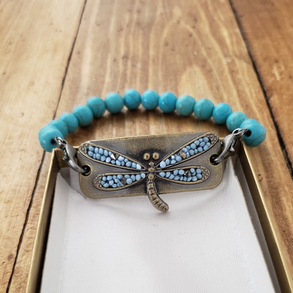 New without tags Women's or Unisex Dragonfly Bracelet